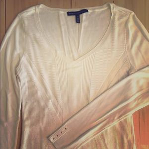 WHBM White V-neck Sweater